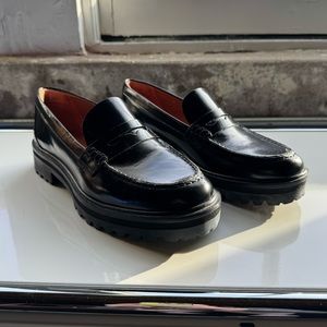 Reformation Agathea Chunky Loafer - Black - 8